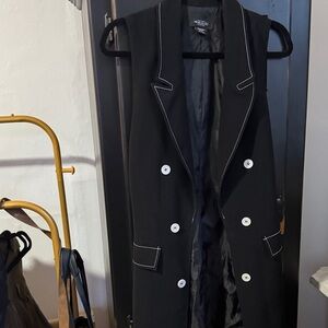 Michel Studio Black Sleeveless Blazer